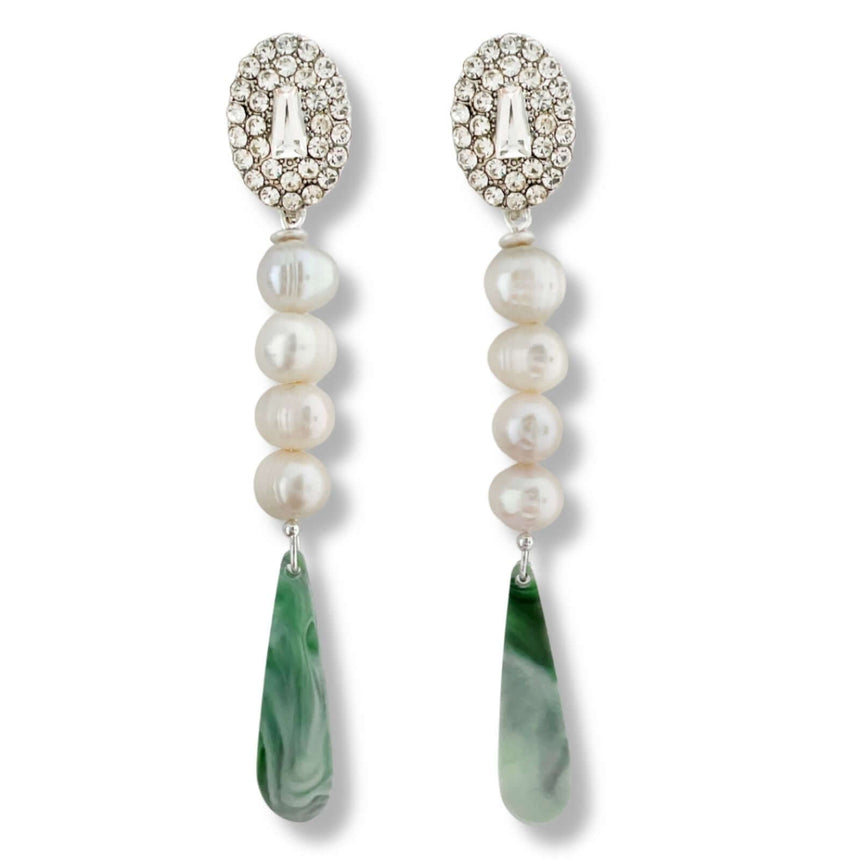 Levi lange oorbellen met parels