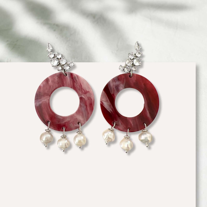 Lian oorbellen met parels en kristal