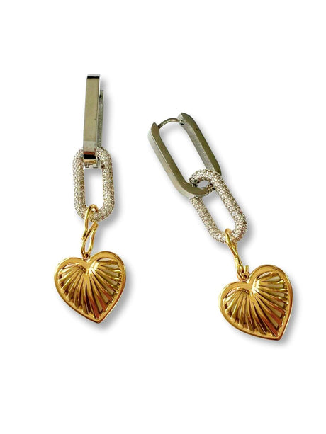 Lutz oorbellen met zirkonia en hart bedel
