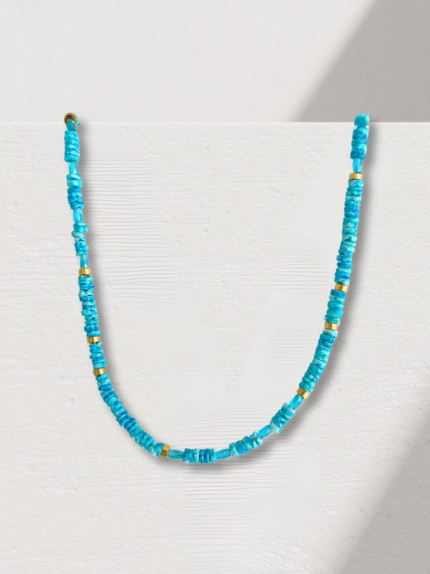 Mahi turquoise kralenketting van schelp