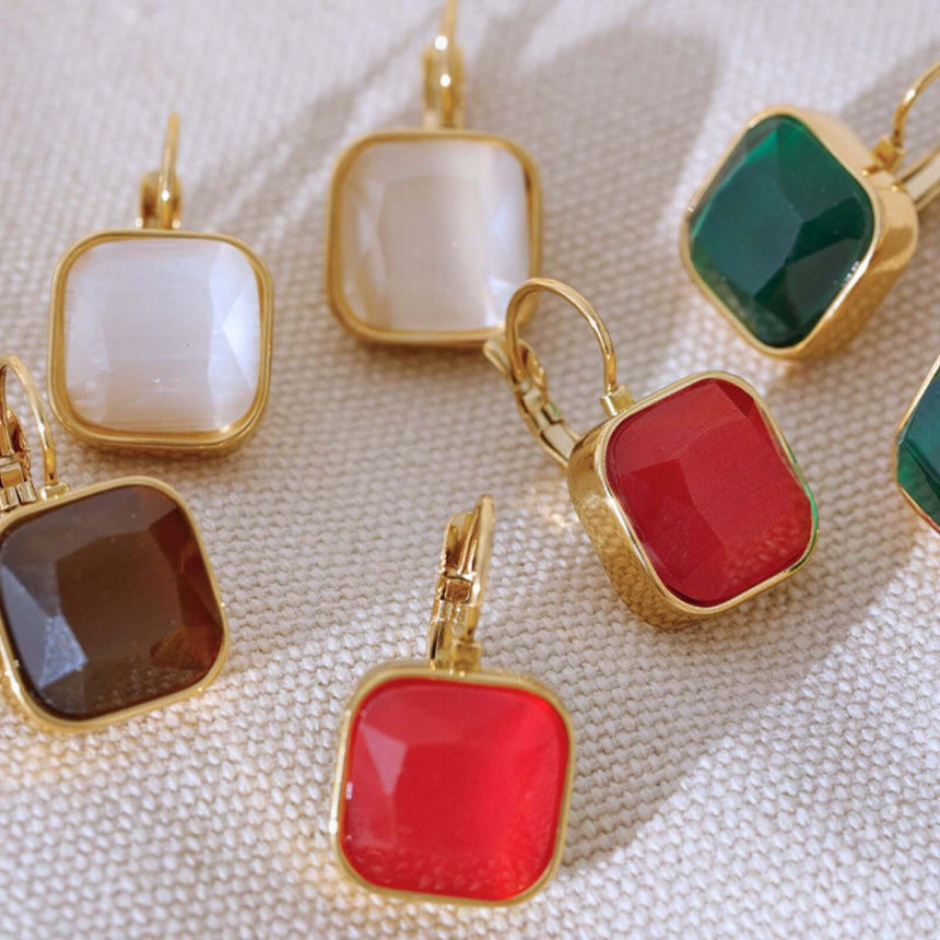 Liff oorhangers met opaal steen bruin