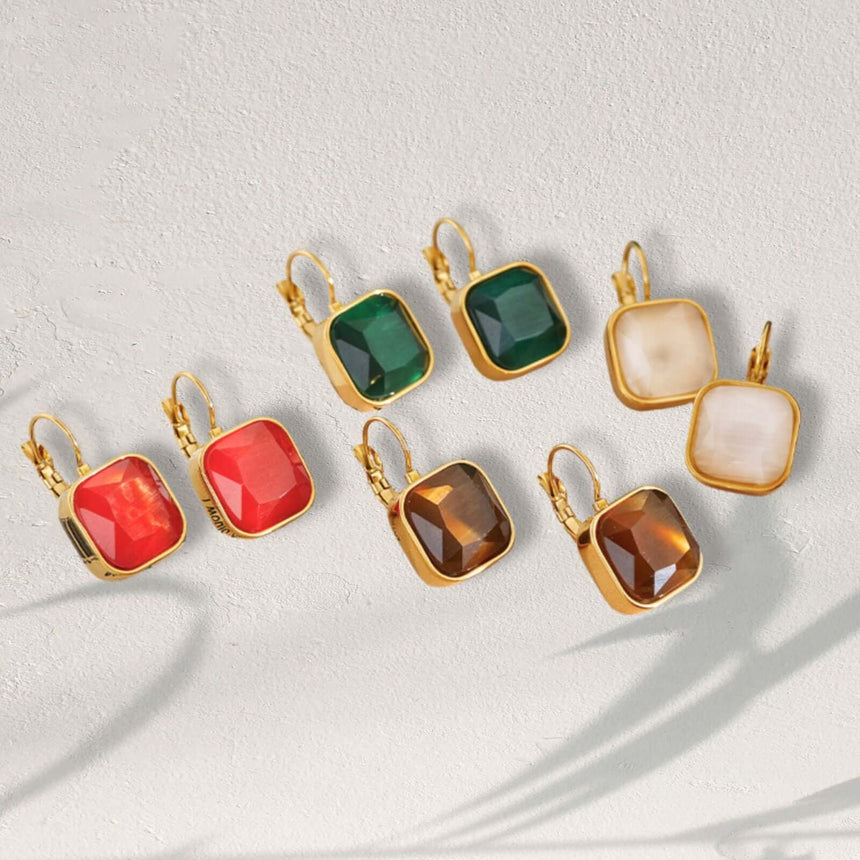 Lili oorhangers met opaal steen groen