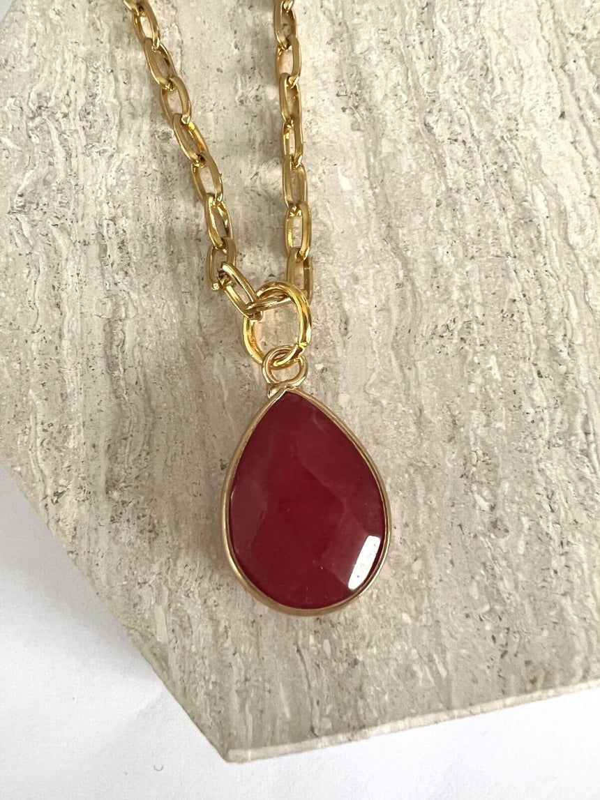 Kata schakelketting met rode hanger