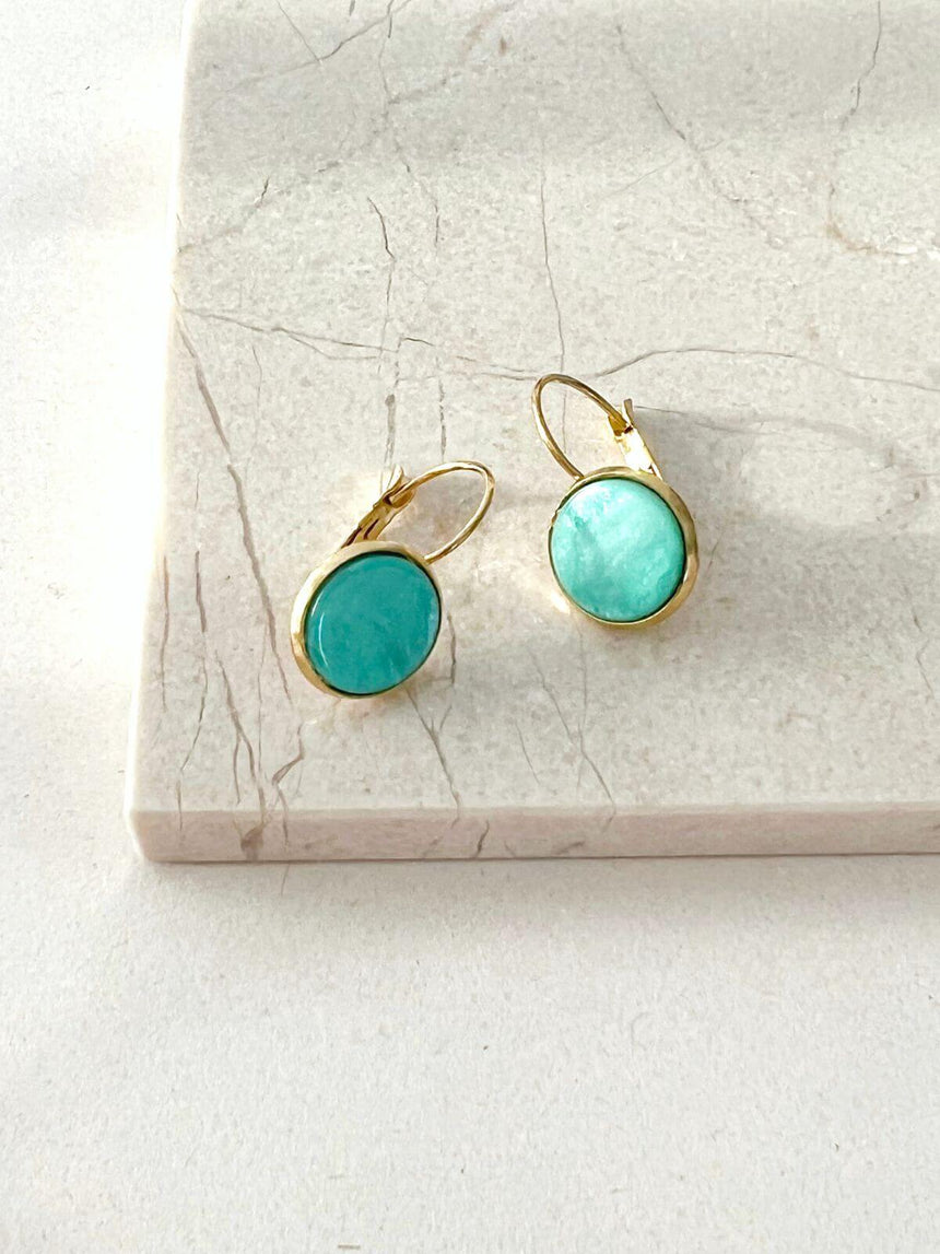 Kiki oorbellen met mintgroene steen