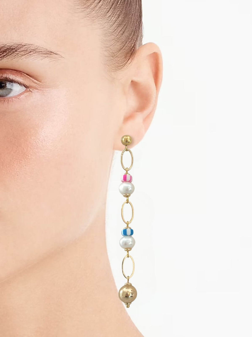 Leor mismatched oorbellen