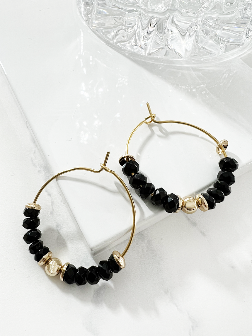 Imoa oorringen met zwarte kraaltjes