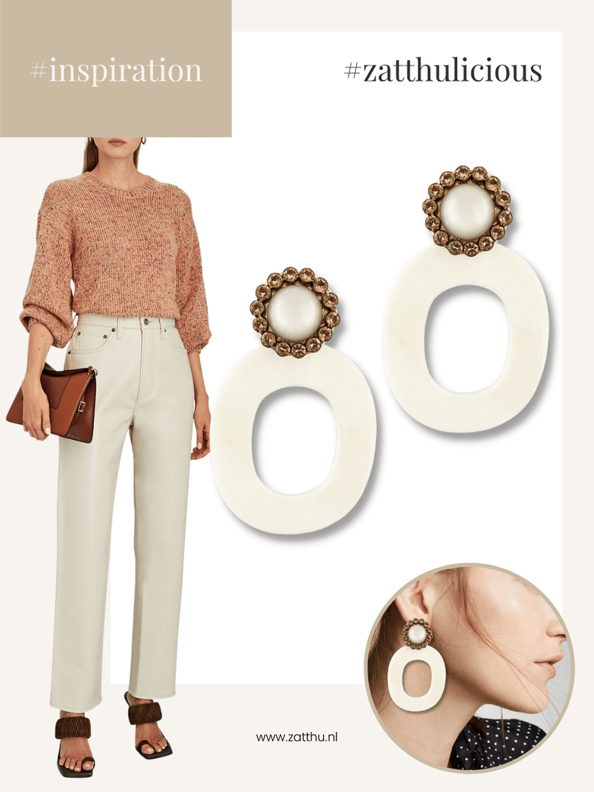 Insa offwhite statement oorbellen met Swarovski