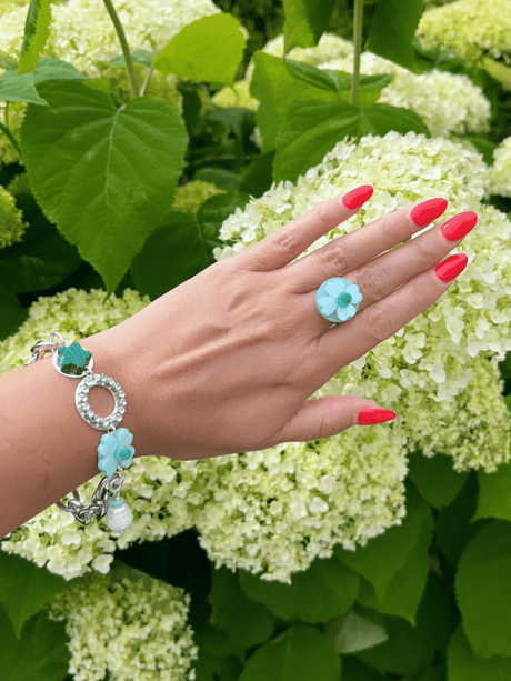 Isya statement ring met bloem