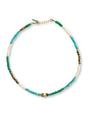 Azzi turquoise groene agaat ketting met fijne kralen en gouden accenten