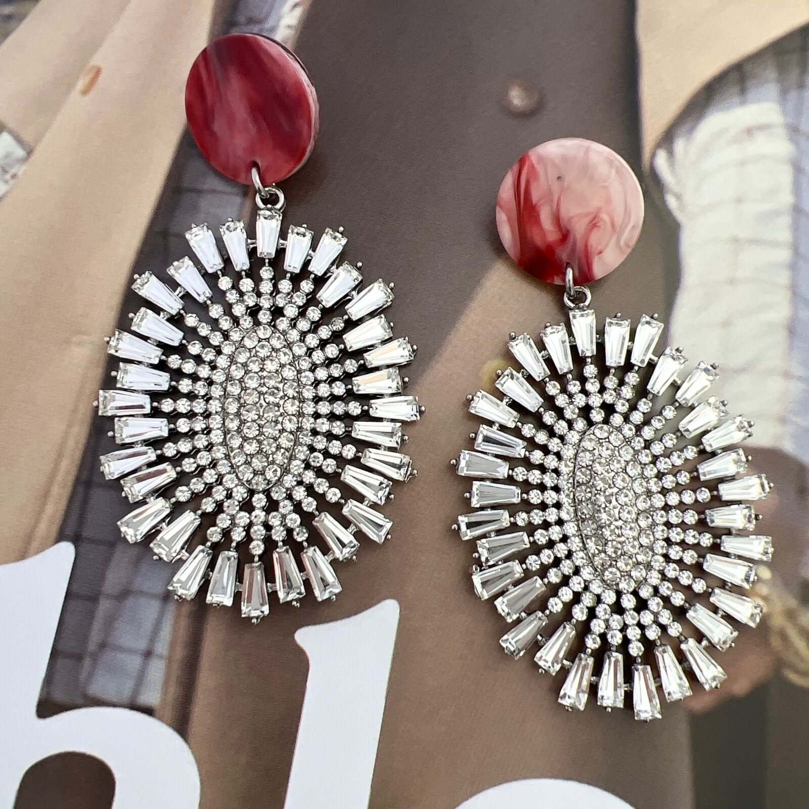 Lexi statement oorbellen met kristal