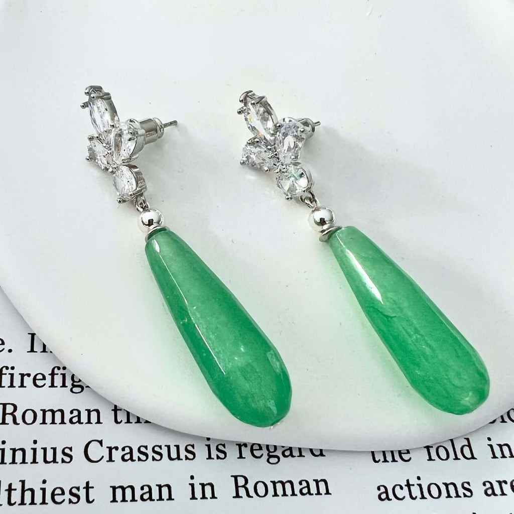 Lova oorbellen met groene natuursteen