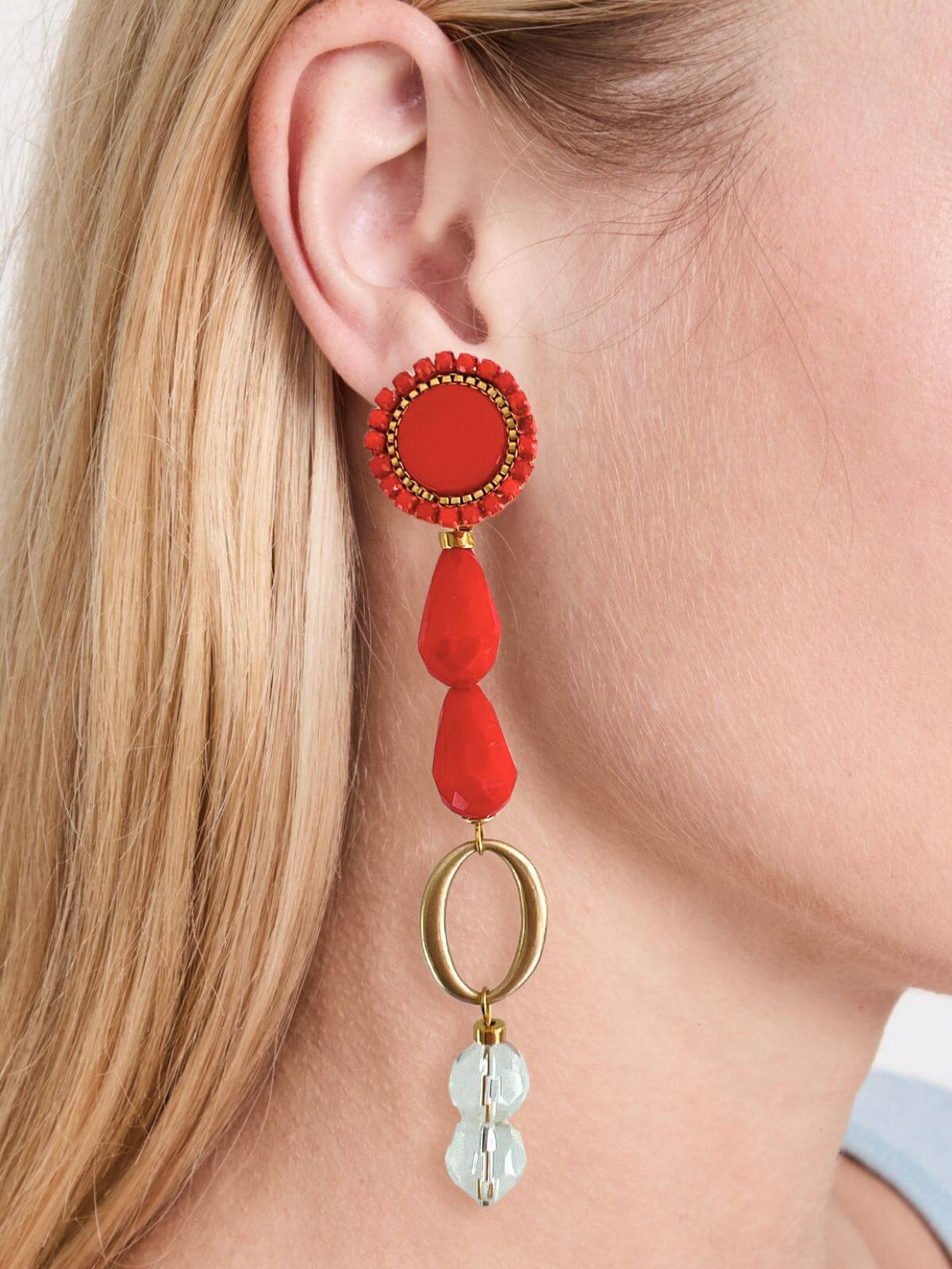 Lumi mismatched statement oorbellen - One of a Kind