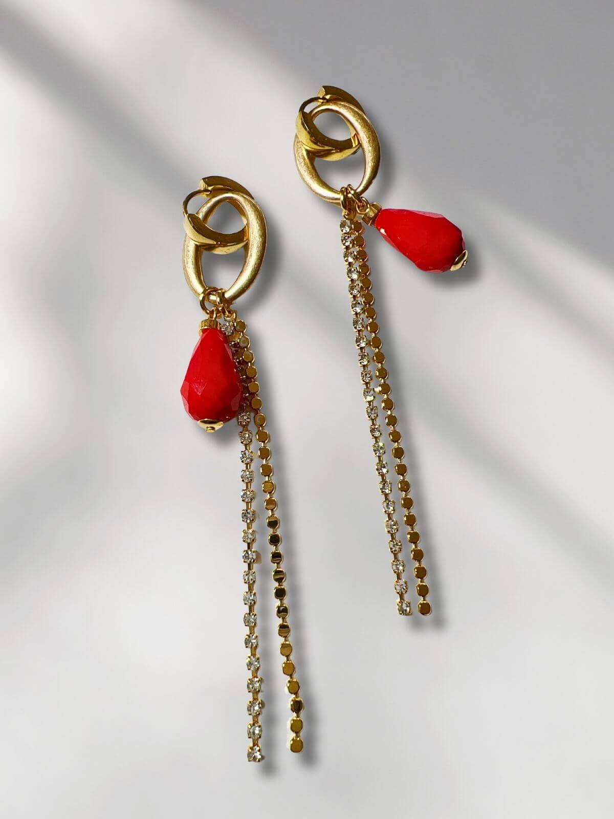 Luna oorringen met hanger en kraal - One of a Kind