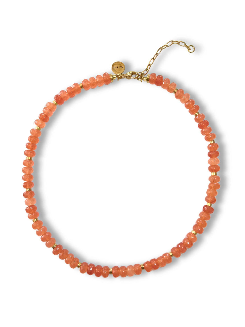 Maus oranje agaat kralenketting met glanzende kralen en roestvrijstalen accenten, sierlijke ketting uit de Classic Collection.