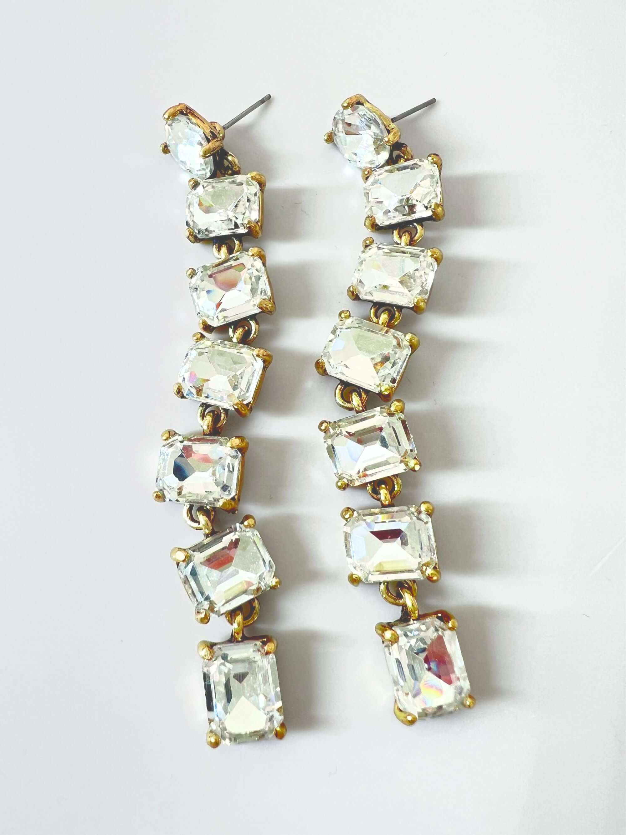 Misk lange statement kristal oorbellen - Zatthu Jewelry