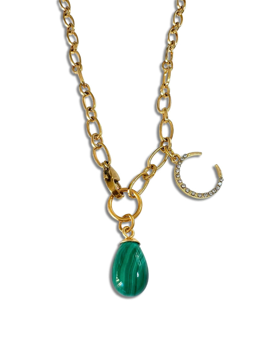 Musa schakelketting met groene malachiet bedel - stijlvolle sieraden van Zatthu Jewelry