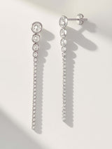 Tijdloze zilverkleurige oorbellen voor dagelijks gebruik