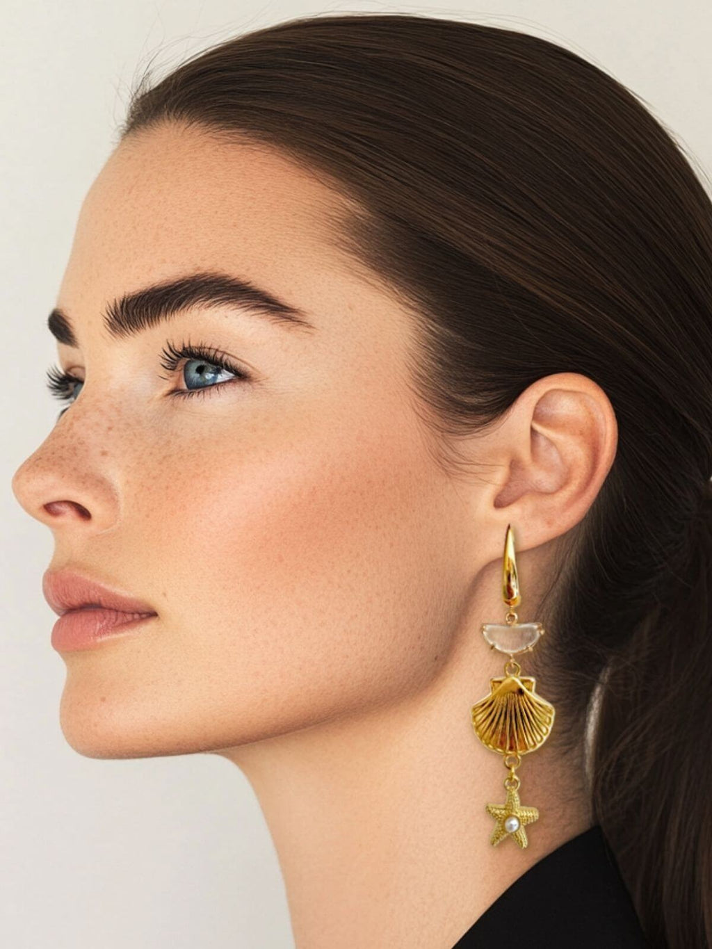 Zomerse statement oorbellen met natuursteen en schelp