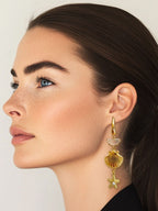 Zomerse statement oorbellen met natuursteen en schelp