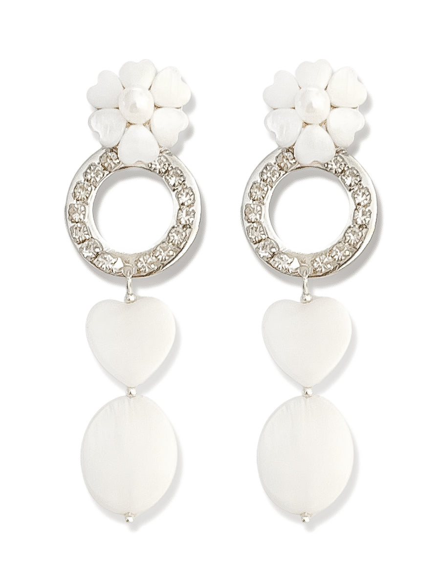 Ivey witte statement oorbellen met bloem