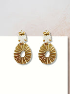 Kriz goudkleurige oorbellen met kristal