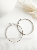 Ieke stainless steel oorringen zilver