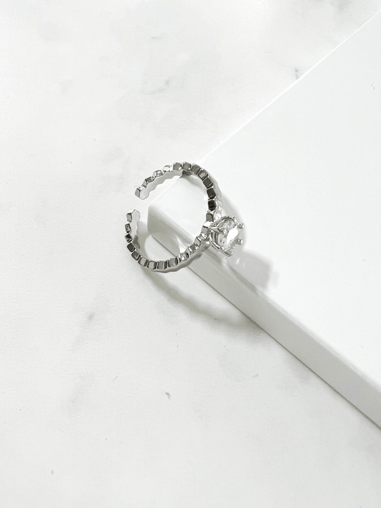 Ilfje ring met kristal zilver