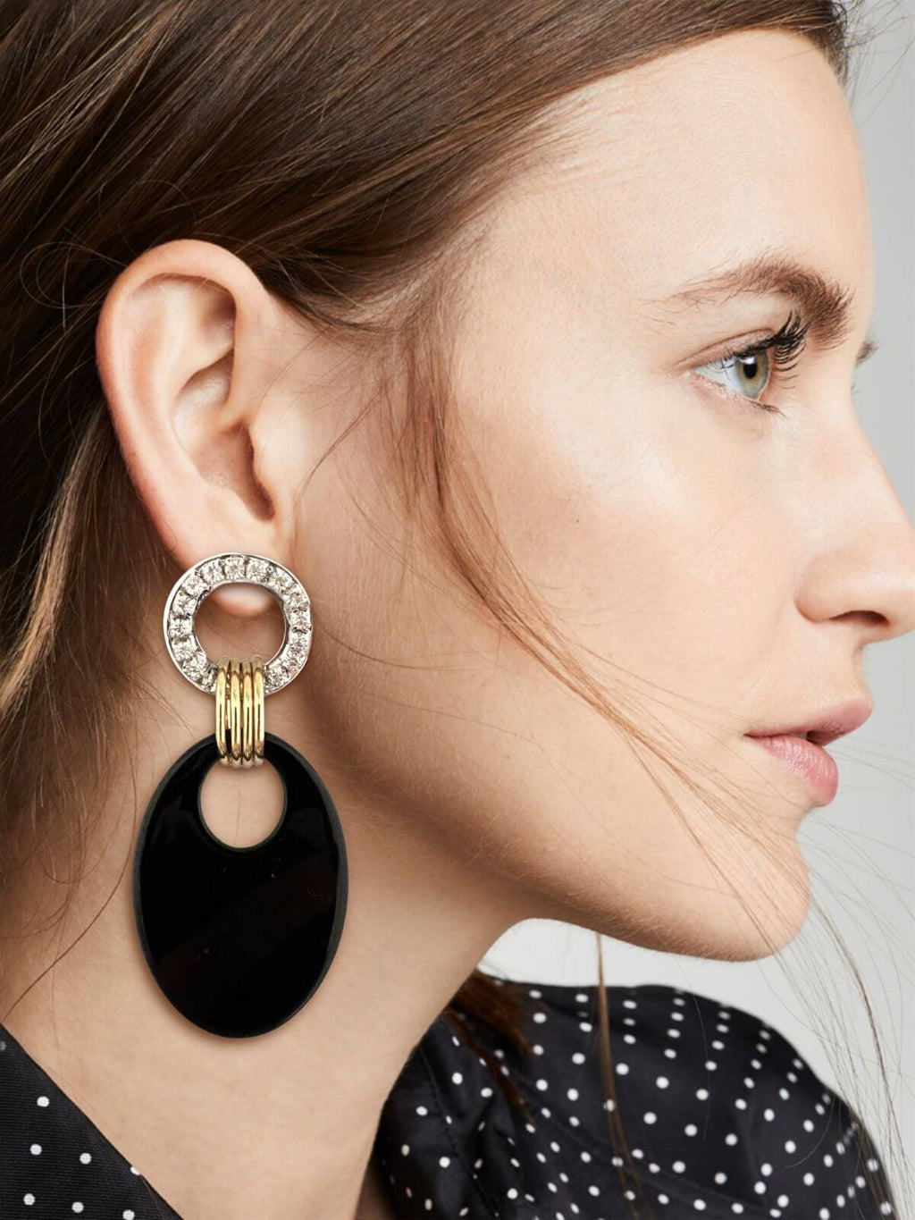 Jodi statement oorbellen zwart met zirkonia