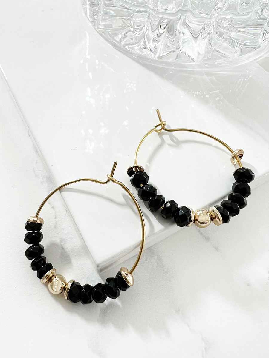 Imoa oorringen met zwarte kraaltjes