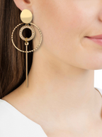 Irge lange goudkleurige oorbellen