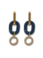 Irme oorringen met blauwe resin schakel