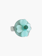 Isya statement ring met bloem