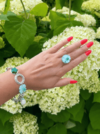 Isya statement ring met bloem